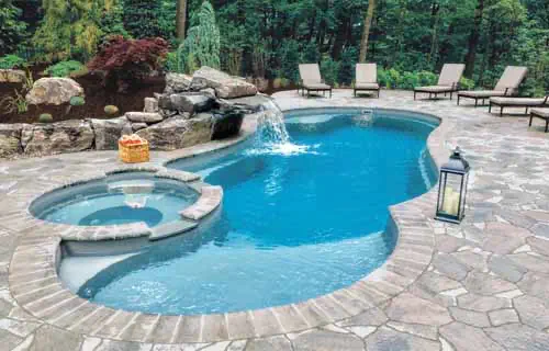 Leisure Pool's Allure fiberglass backyard swimming pool