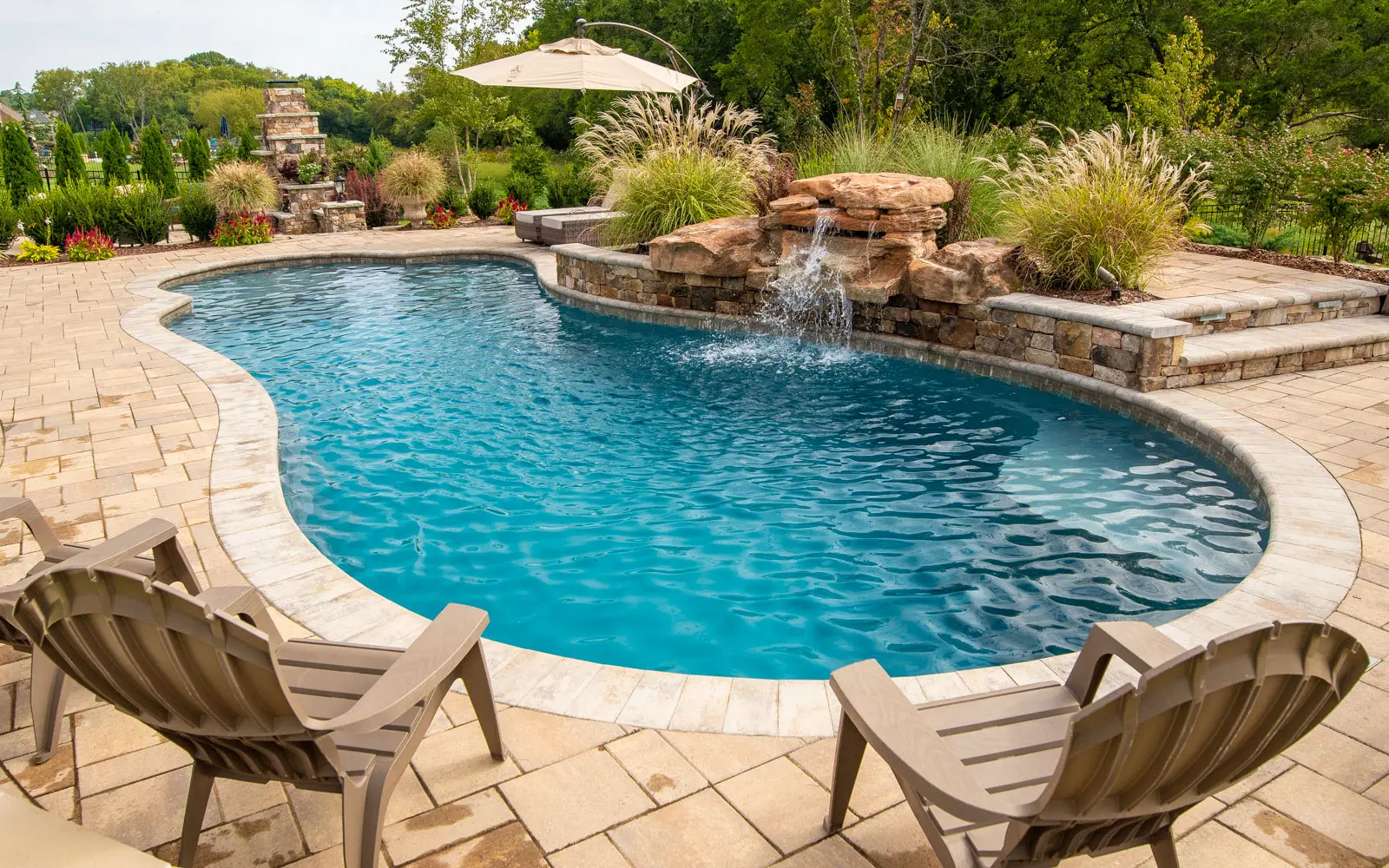 Unmatched pool installations for the Mississippi Gulf Coast from Backyard Paradise Pools